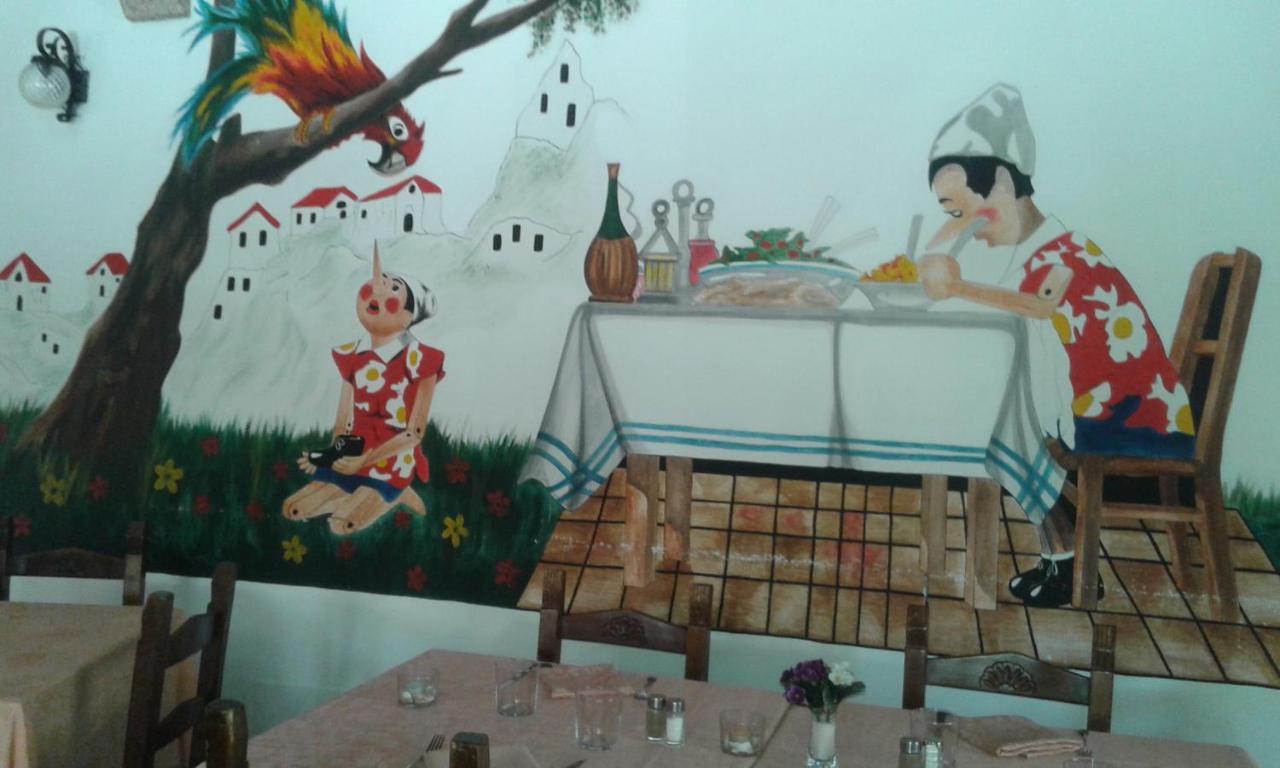 Hotel Bar Ristorante Pinocchio Arzachena Exterior foto