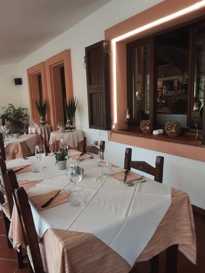 Hotel Bar Ristorante Pinocchio Arzachena Exterior foto